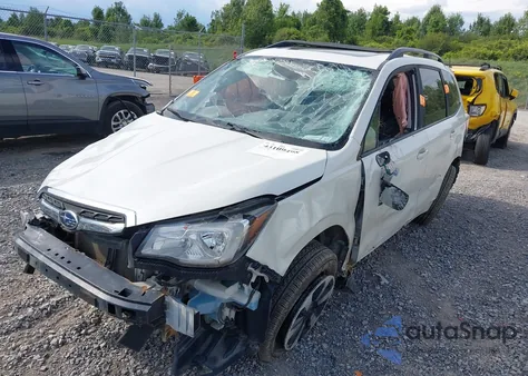 2018 Subaru Forester 2.5I Premium из США, поврежденный, VIN JF2SJAEC5JH452562